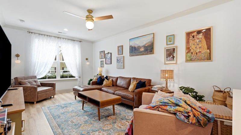 730 Old Hickory Blvd #208, Nashville, TN 37209