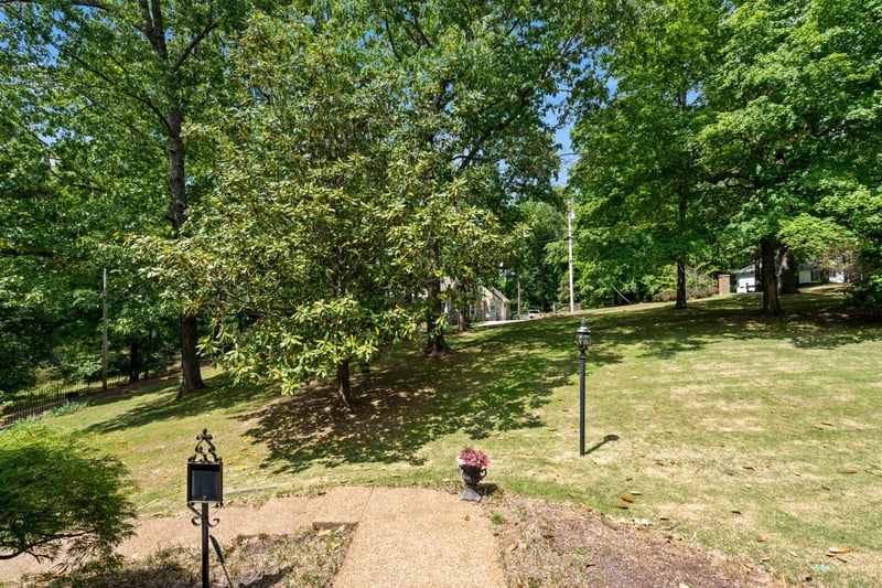 228 Druid Hills Dr, Dickson, TN 37055