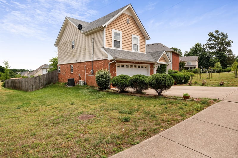 1204 Maritime Prt, Antioch, TN 37013