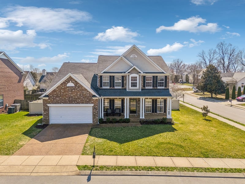 6000 Thrush Ct, Spring Hill, TN 37174