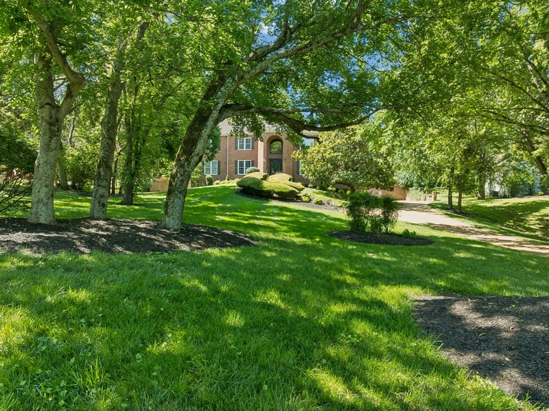 9111 Brentmeade Blvd, Brentwood, TN 37027