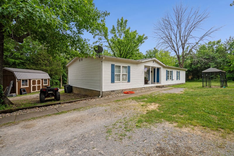 2650 Flat Woods Rd, Lebanon, TN 37090
