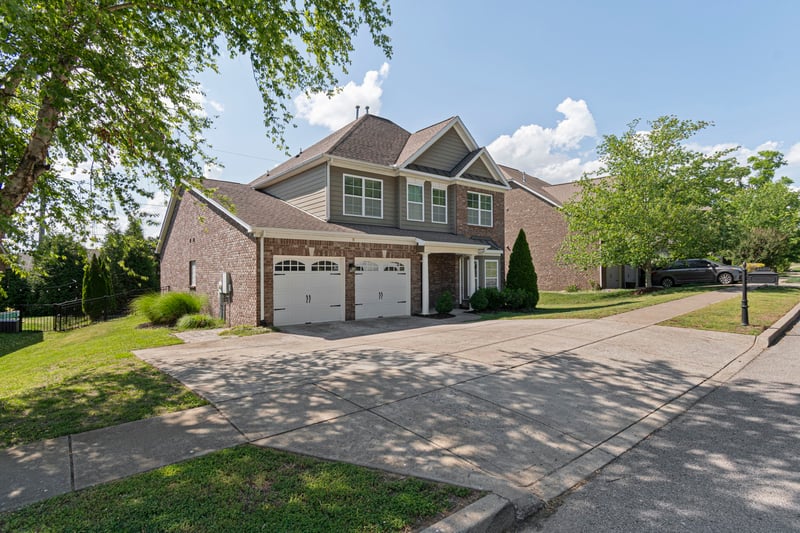 2557 Westerham Way, Thompsons Station, TN 37179