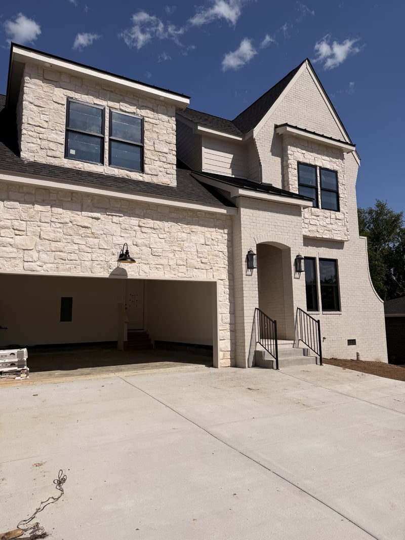 2812 Harriette Ct, Nashville, TN 37206