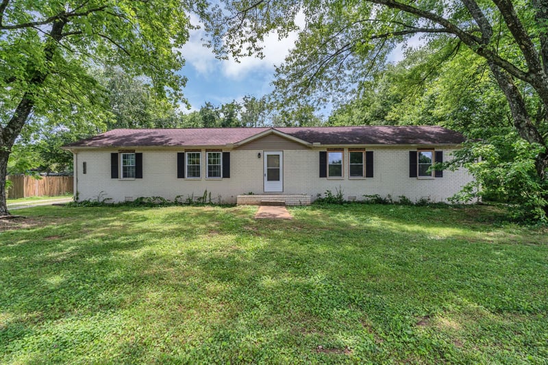 6030 Sedgeridge Ave, Murfreesboro, TN 37129