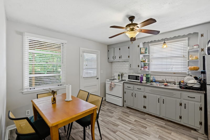 911 Chicamauga Ave, Nashville, TN 37206