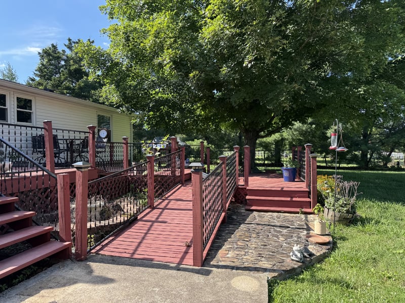 275 Sanders Ln, Mount Juliet, TN 37122
