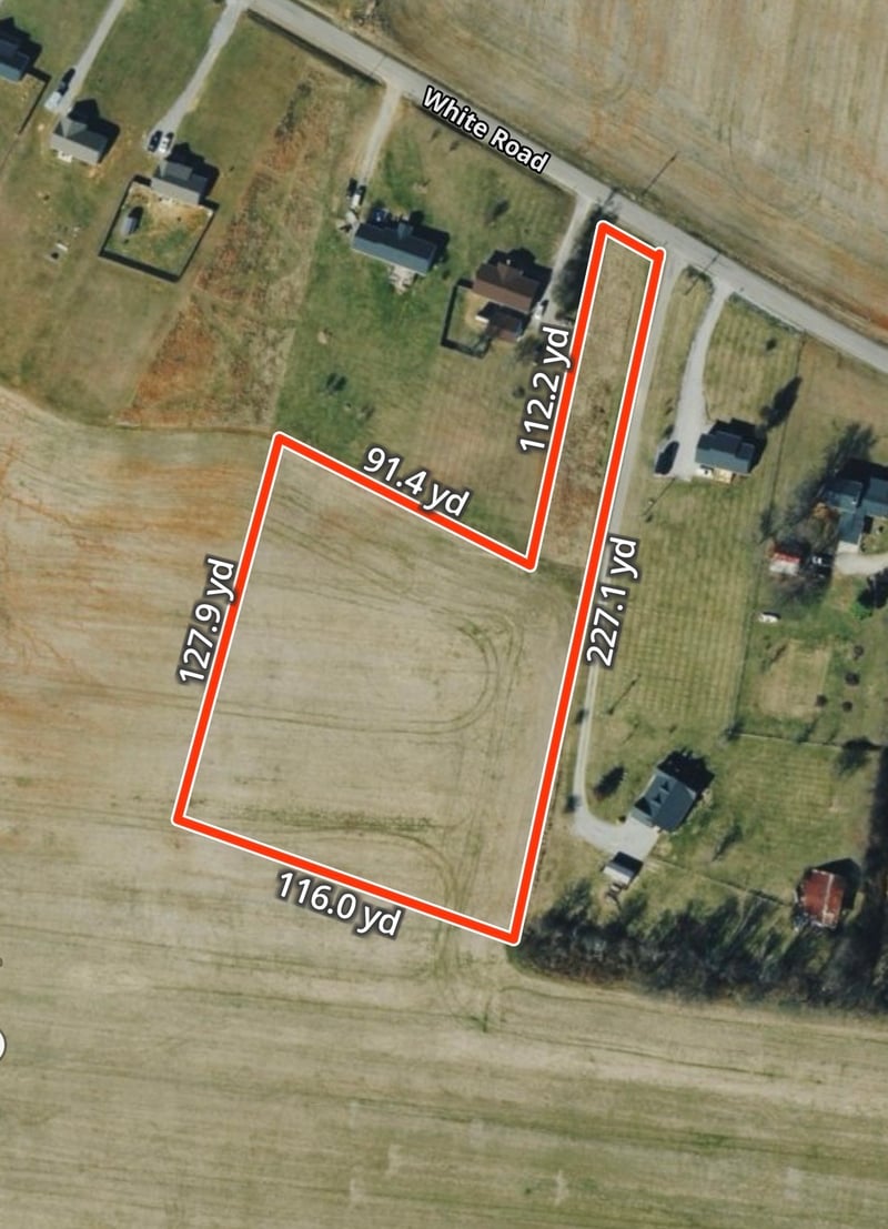 561 White Rd, Portland, TN 37148