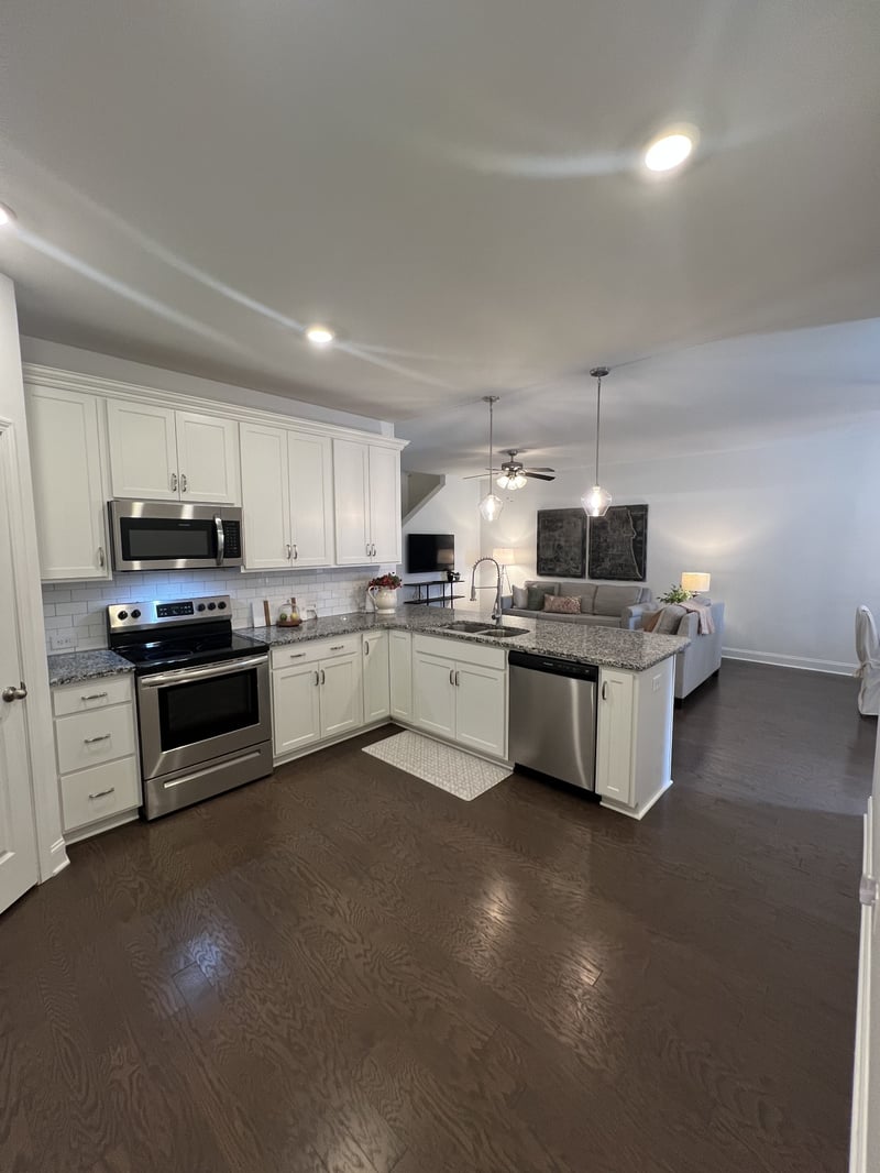2330 Laurelstone Dr, Murfreesboro, TN 37130