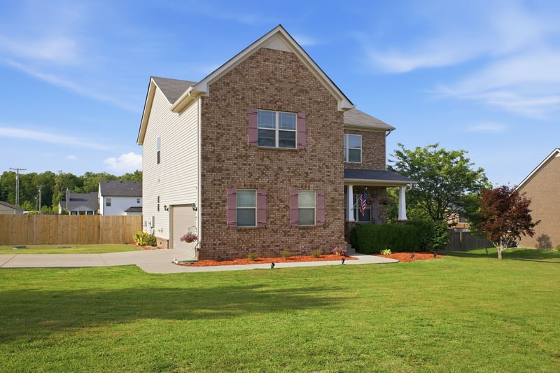 1026 Pinnacle Hills Dr, Murfreesboro, TN 37128