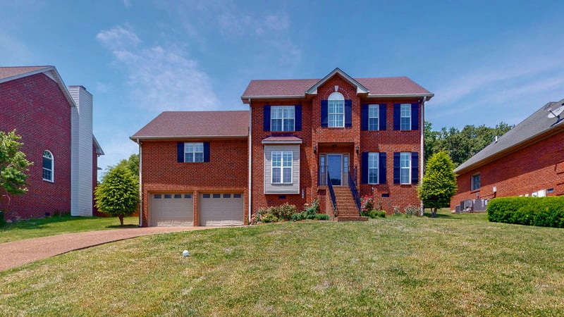 1127 Kimberly Dr, Goodlettsville, TN 37072