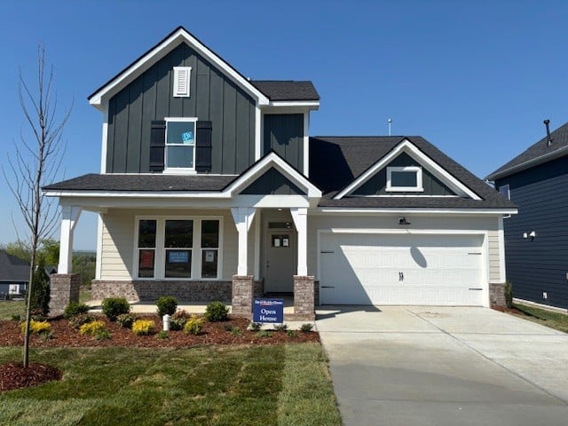 1104 Callaway Dr, Lebanon, TN 37087