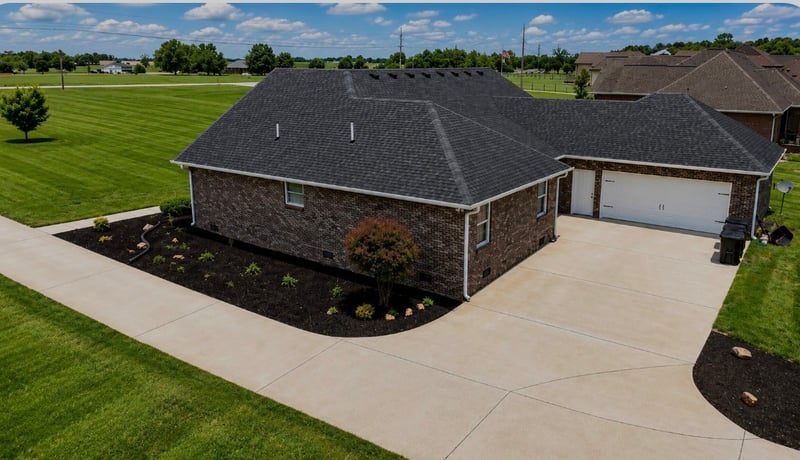 663 Jackson Rd, Portland, TN 37148