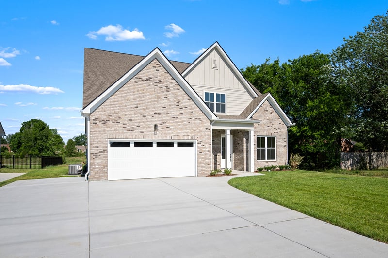 524 Gresham Ln, Murfreesboro, TN 37129