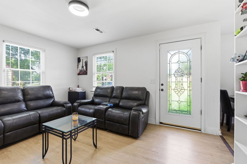 1245 Vultee Blvd, Nashville, TN 37217