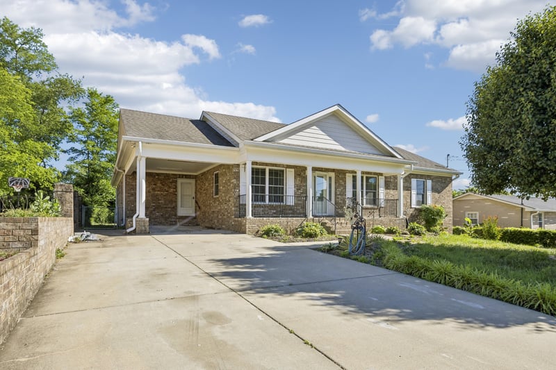 737 Work Dr, Nashville, TN 37207
