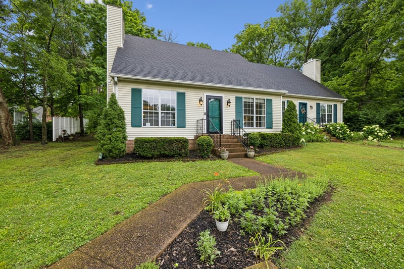 205 Brattlesboro Pl, Nashville, TN 37204