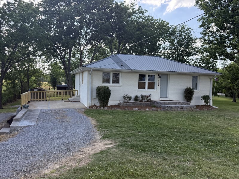 430 Carver Ln, Lebanon, TN 37087