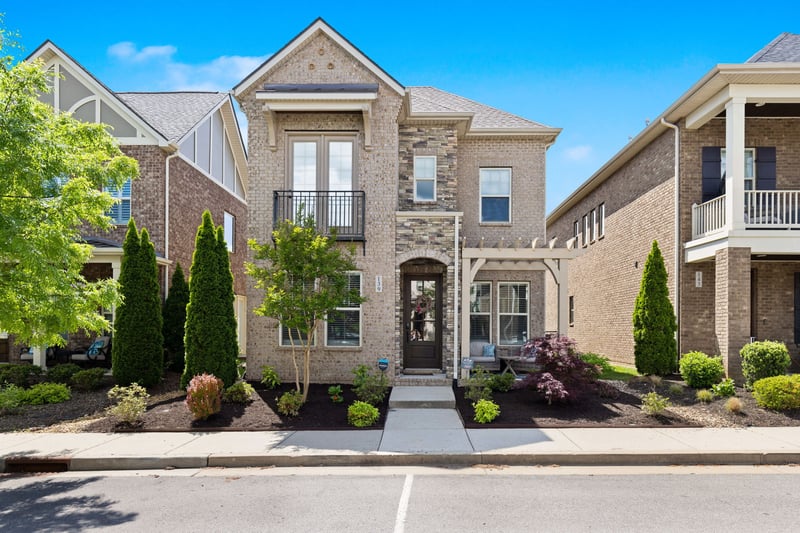139 Benjamin Ln, Hendersonville, TN 37075