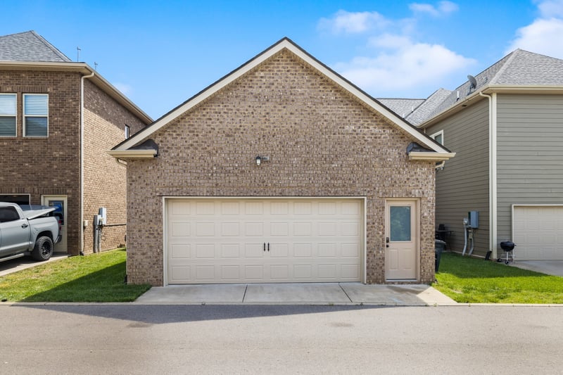 139 Benjamin Ln, Hendersonville, TN 37075