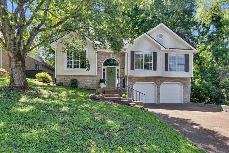 1476 Birchwood Cir, Franklin, TN 37064