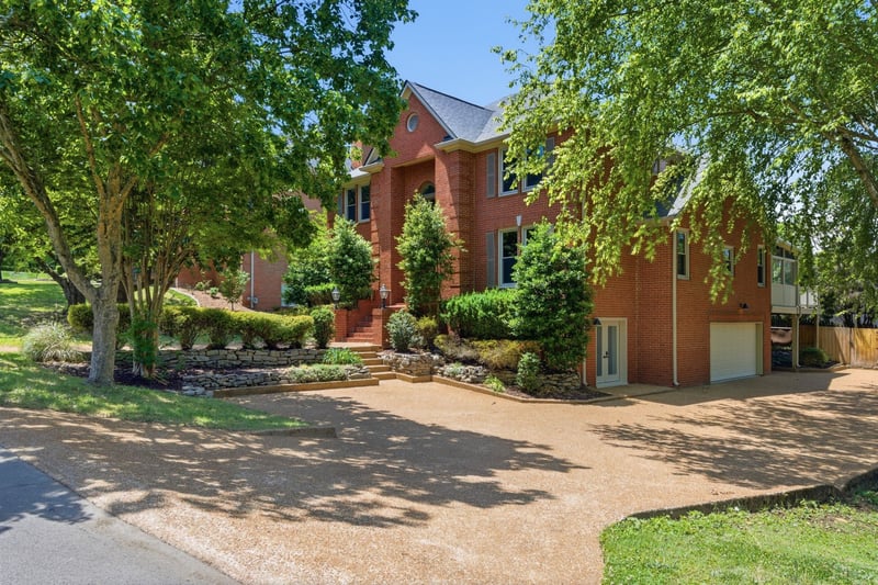 119 Sturbridge Dr, Franklin, TN 37064