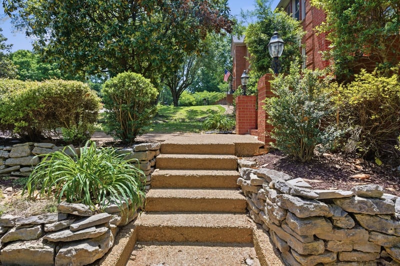 119 Sturbridge Dr, Franklin, TN 37064