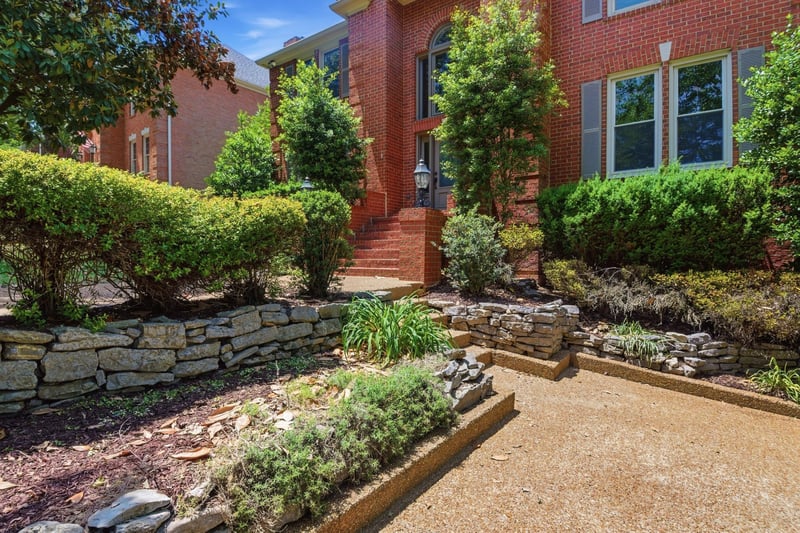 119 Sturbridge Dr, Franklin, TN 37064
