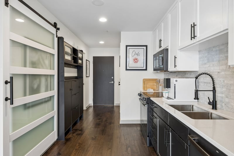 1212 Laurel St #1612, Nashville, TN 37203