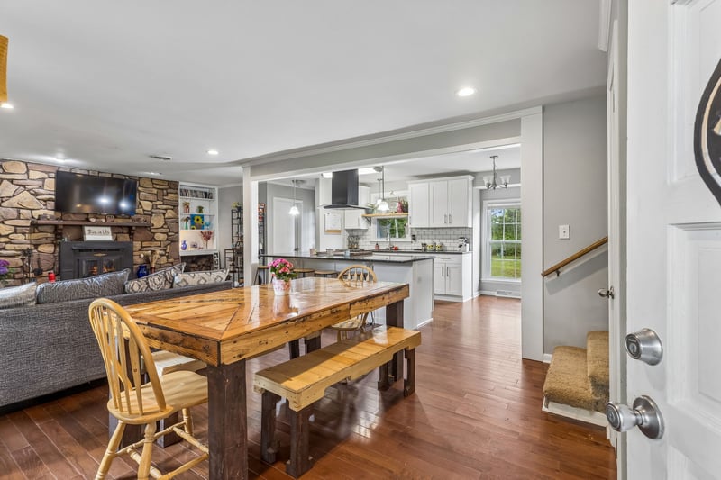 121 Grandview Cir, Old Hickory, TN 37138