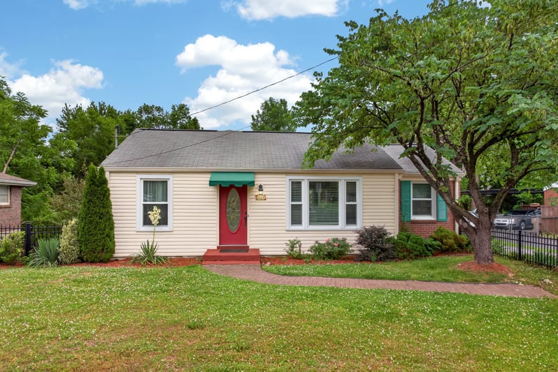 3210 Southlake Dr, Nashville, TN 37211