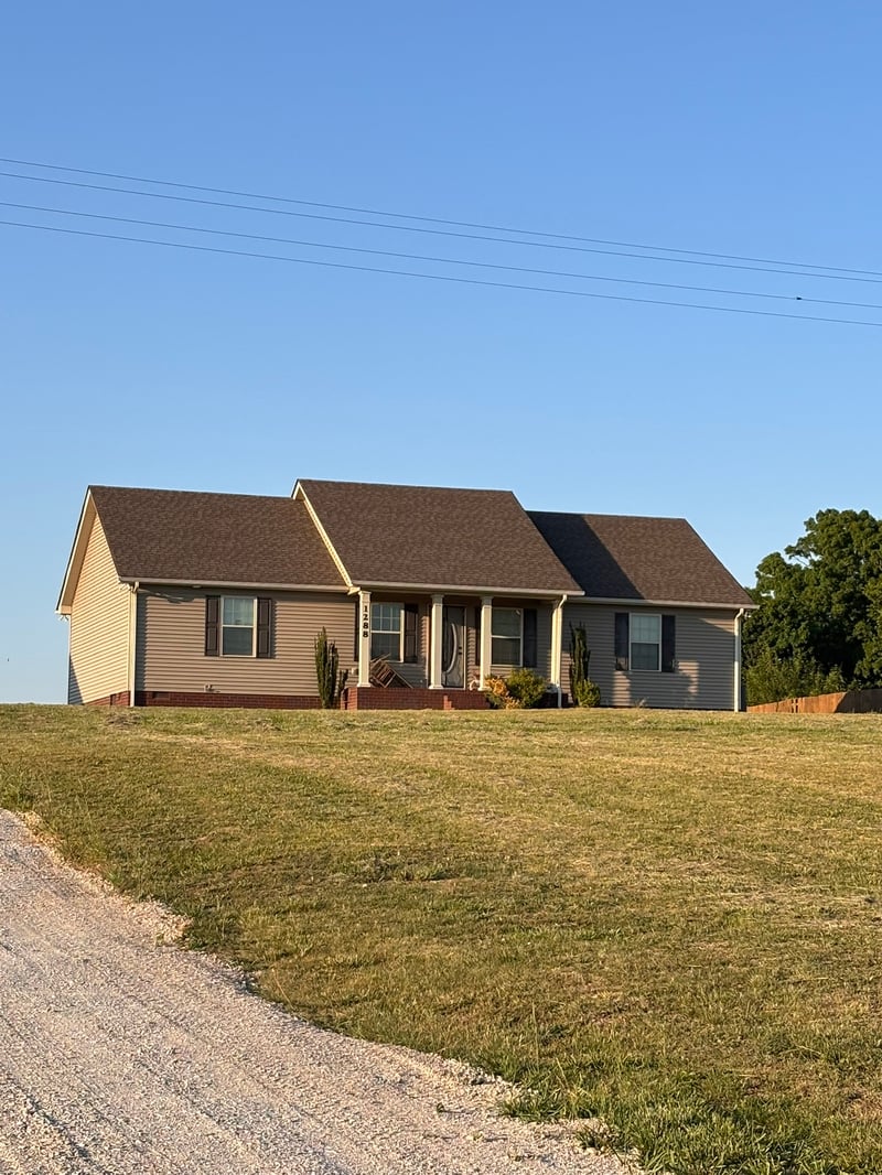 1288 Mount Olive Rd, Westmoreland, TN 37186