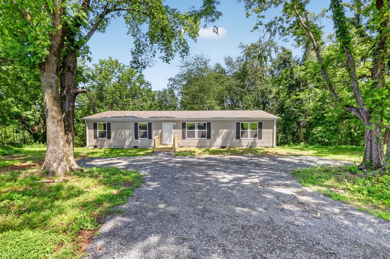 1291 Highway 259 , Portland, TN 37148