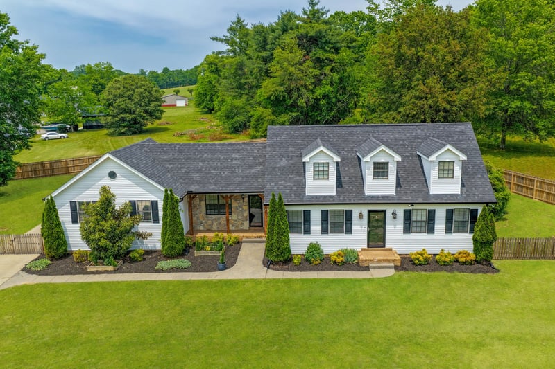 510 Deshea Creek Rd, Gallatin, TN 37066