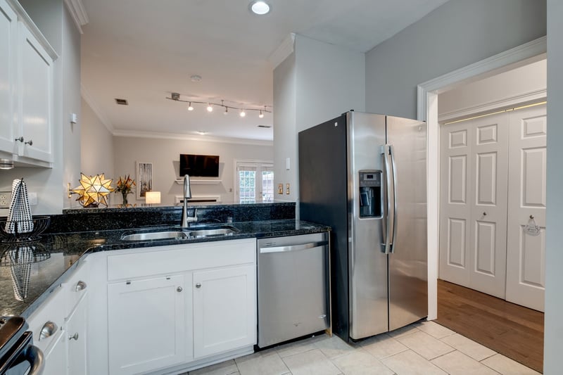 3110 West End Cir #2, Nashville, TN 37203