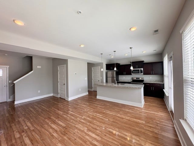 6016 Hillside Ln, Spring Hill, TN 37174