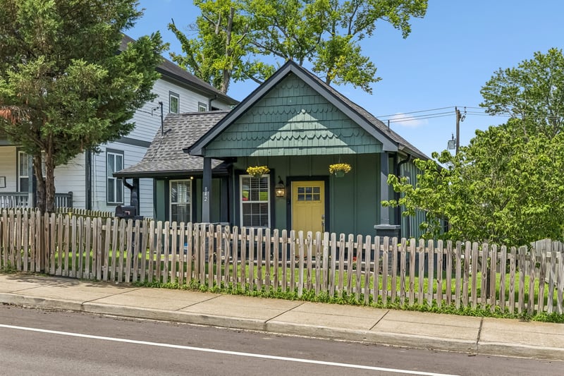 842 N 2nd St, Nashville, TN 37207