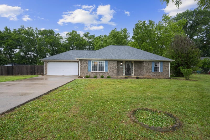 108 Trailside Dr, Murfreesboro, TN 37130