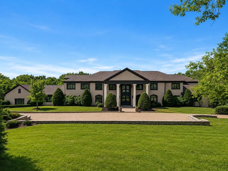 6261 Hillsboro Pike, Nashville, TN 37215