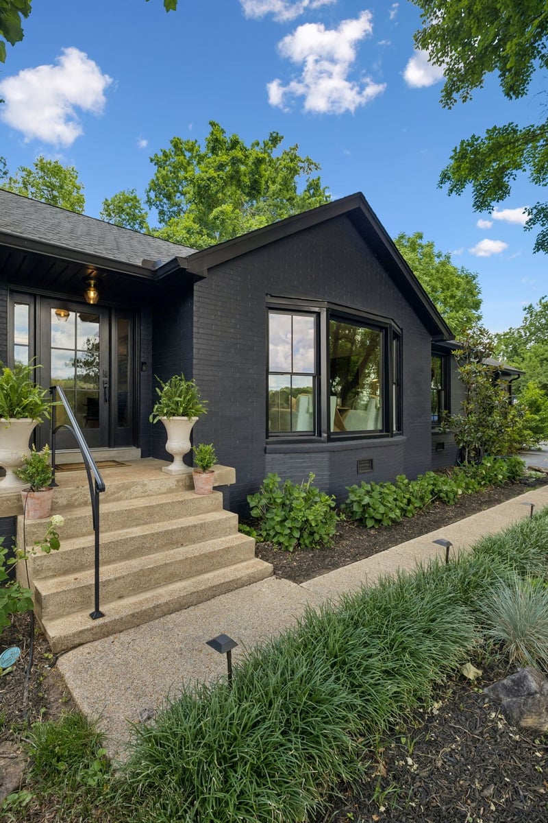 4633 Tara Dr, Nashville, TN 37215