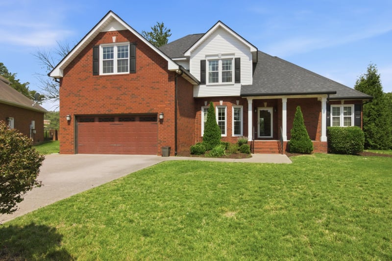 111 Black Hawk Way, Murfreesboro, TN 37127
