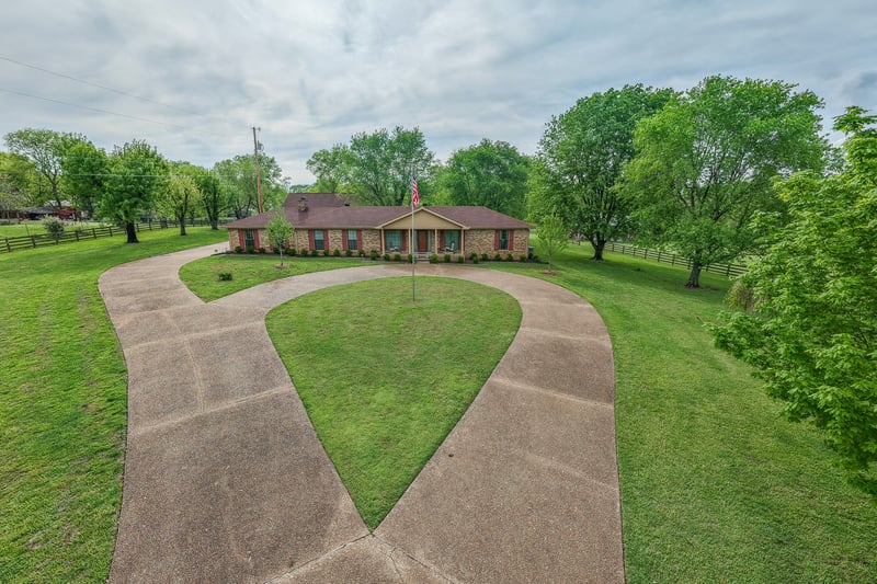117 Brights Ln, Gallatin, TN 37066