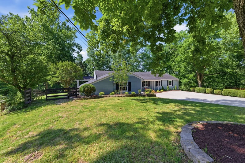 721 Stirrup Ct, Nashville, TN 37221