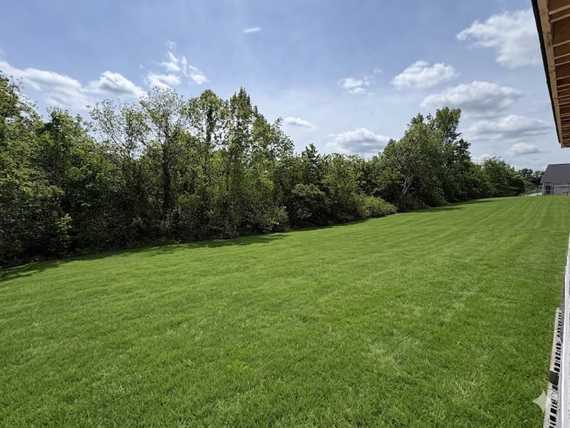 2008 Cedar Valley Ct, Dickson, TN 37055