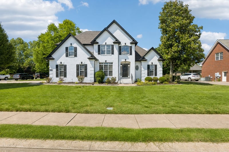 3232 Genoa Dr, Murfreesboro, TN 37128