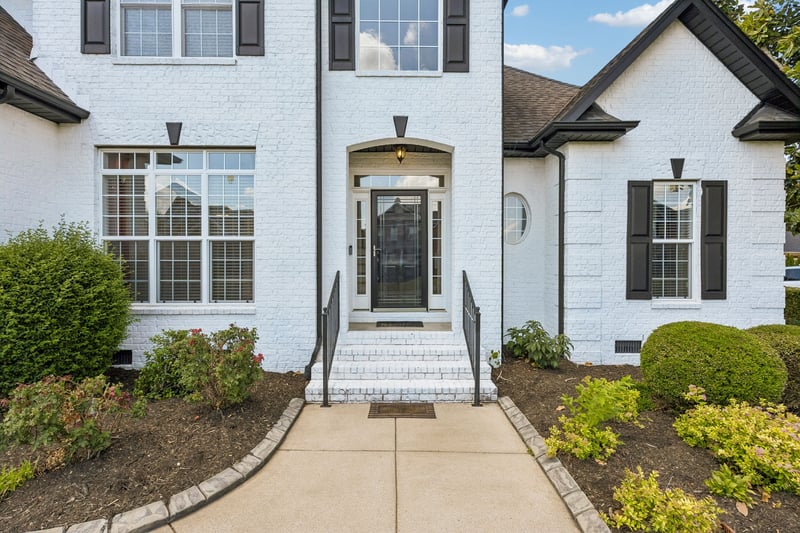 3232 Genoa Dr, Murfreesboro, TN 37128