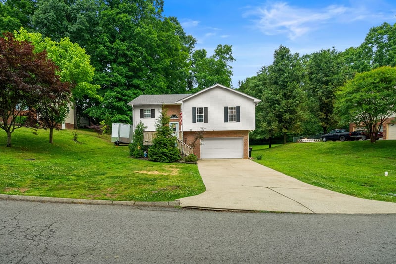 126 Rose St, Greenbrier, TN 37073