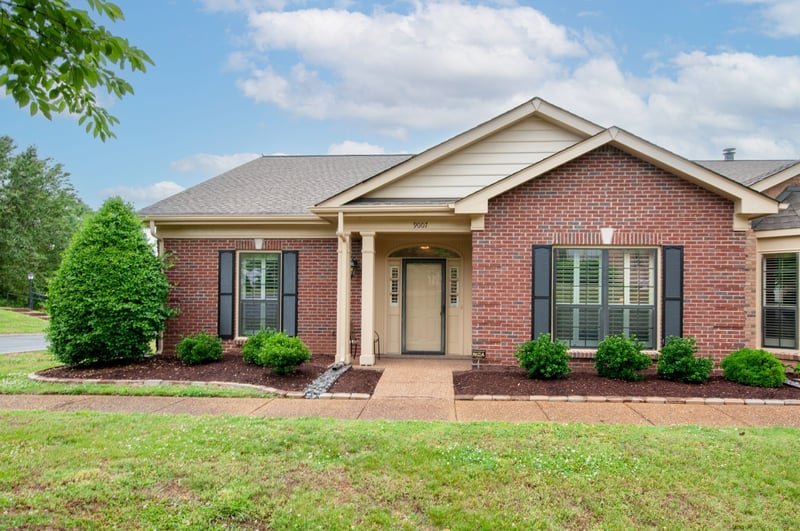 9007 Sawyer Brown Rd, Nashville, TN 37221