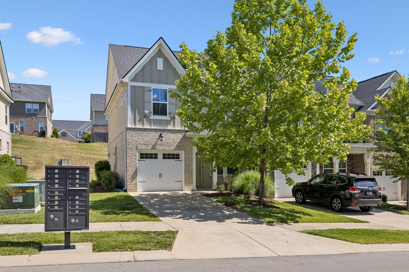 812 Kennear Ln, Mount Juliet, TN 37122