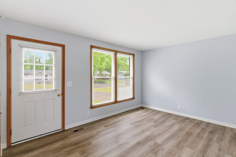 5020 Bonnameade Dr, Hermitage, TN 37076